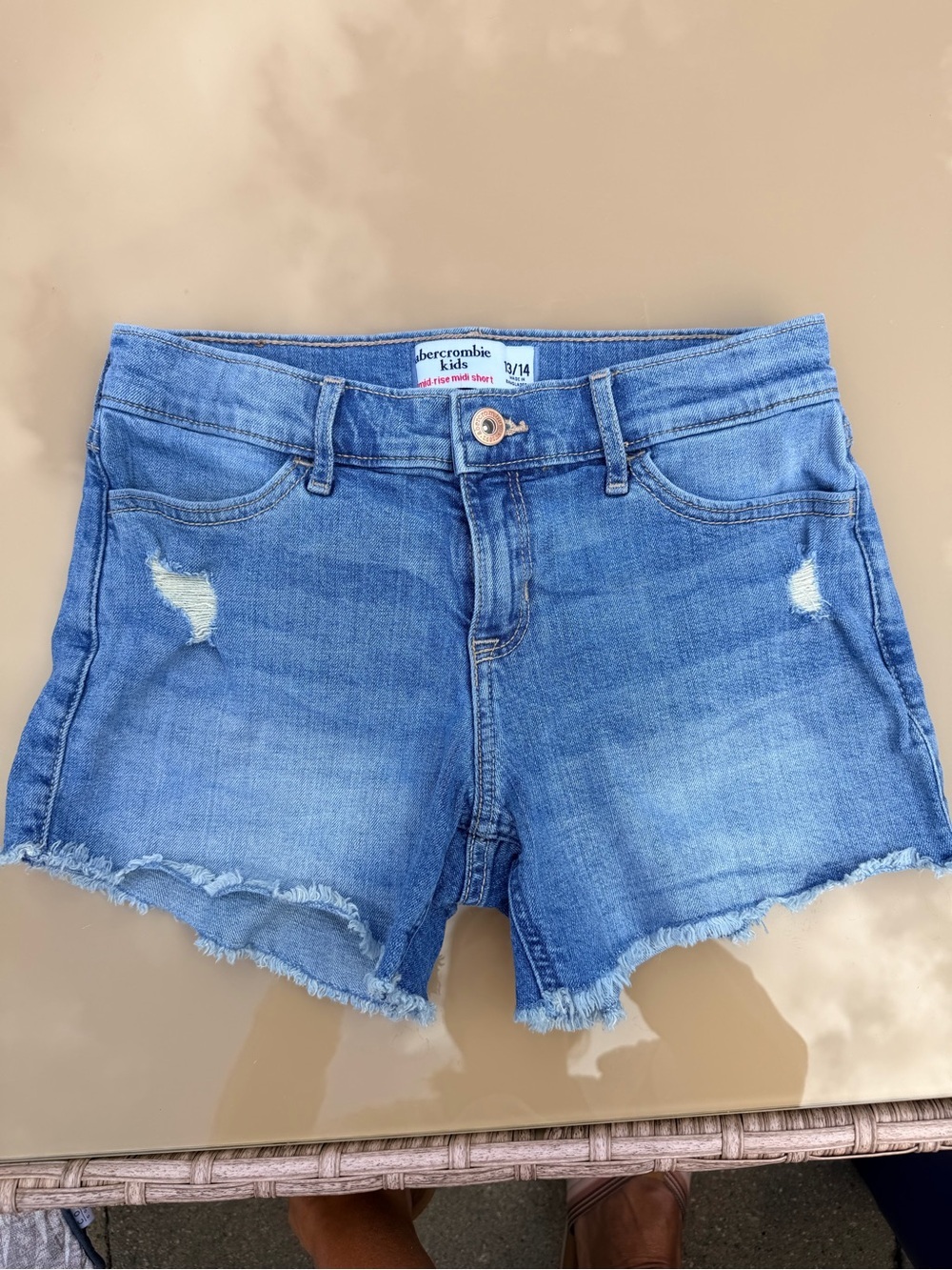 abercrombie girls light blue distressed denim shorts